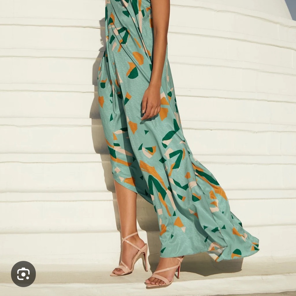 Elegant Green Patterned Women's Skirt NWT
